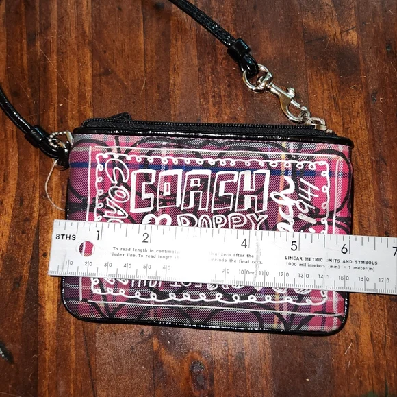 Coach Poppy Multicolor Plaid Wristlet - Picture 2 of 5